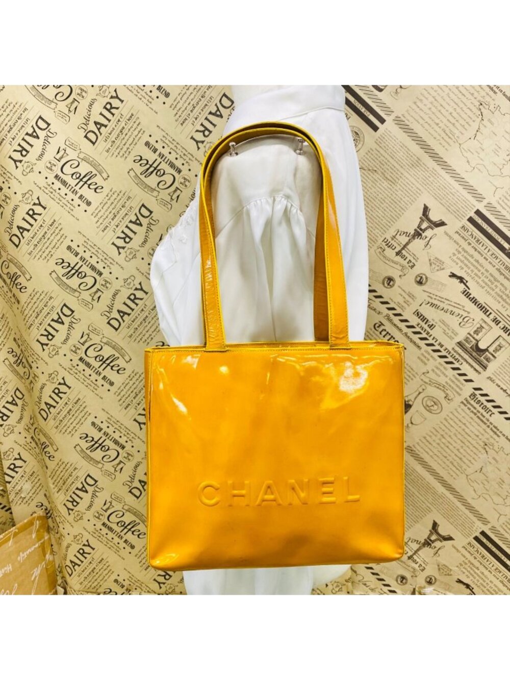 Chanel Tote Bag Logo Yellow